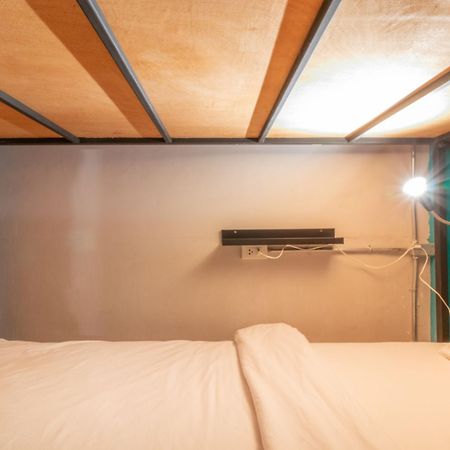 4Share Hostel (Adults Only) Bangkok Eksteriør bilde