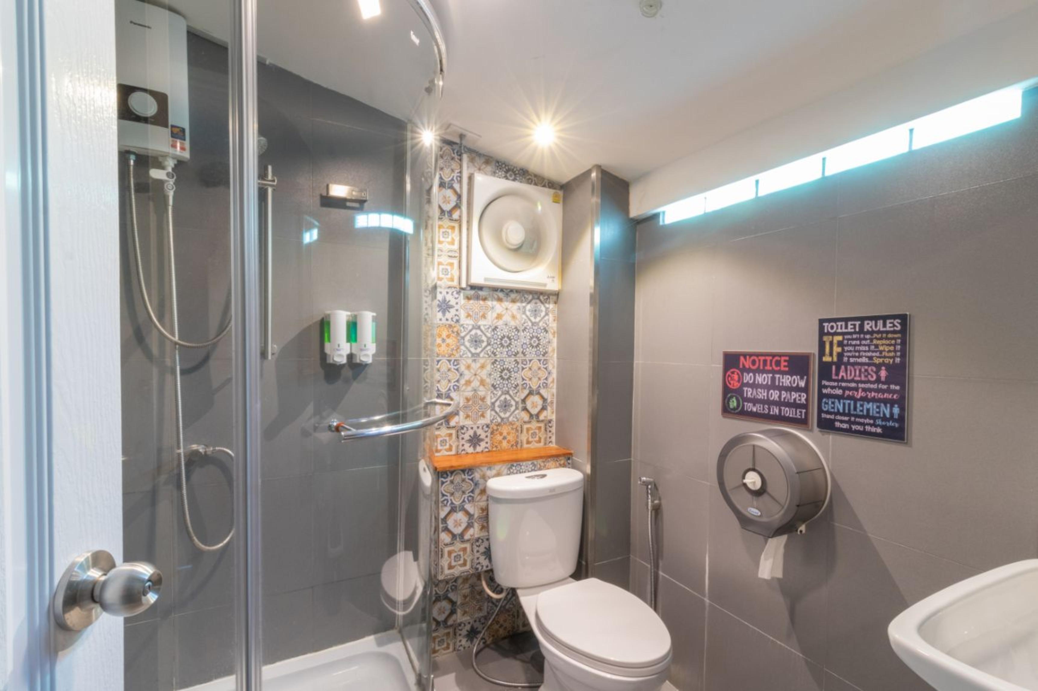 4Share Hostel (Adults Only) Bangkok Eksteriør bilde