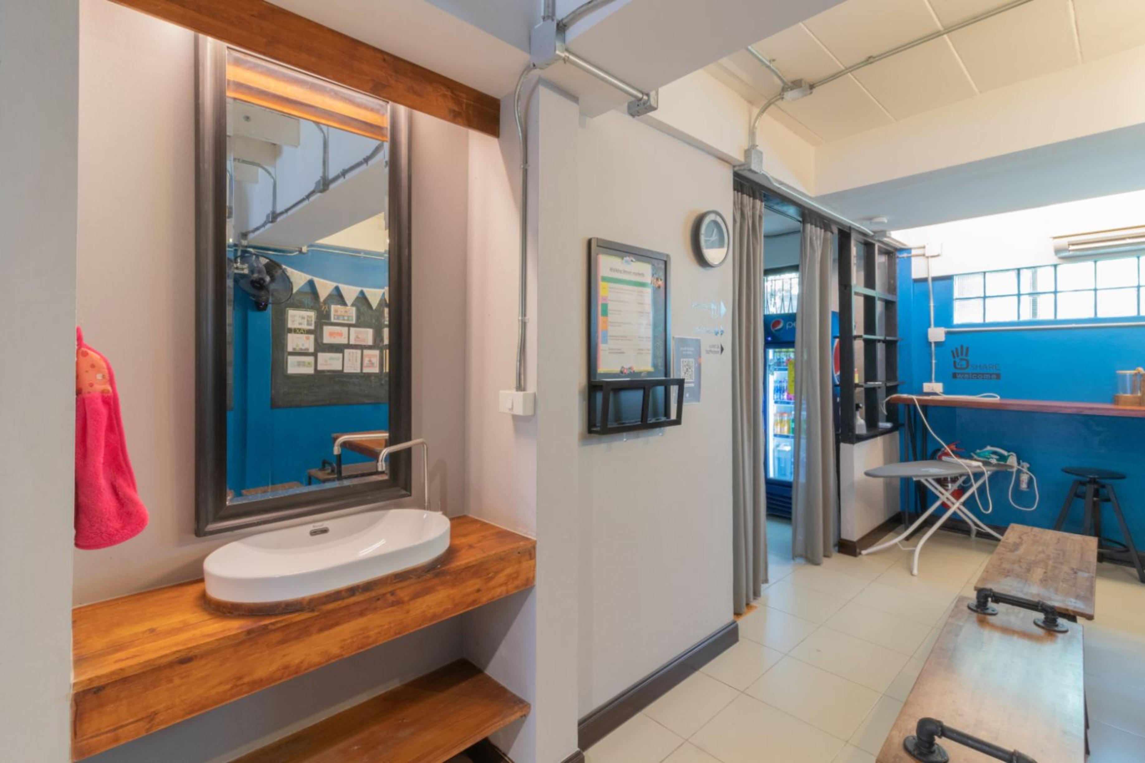 4Share Hostel (Adults Only) Bangkok Eksteriør bilde